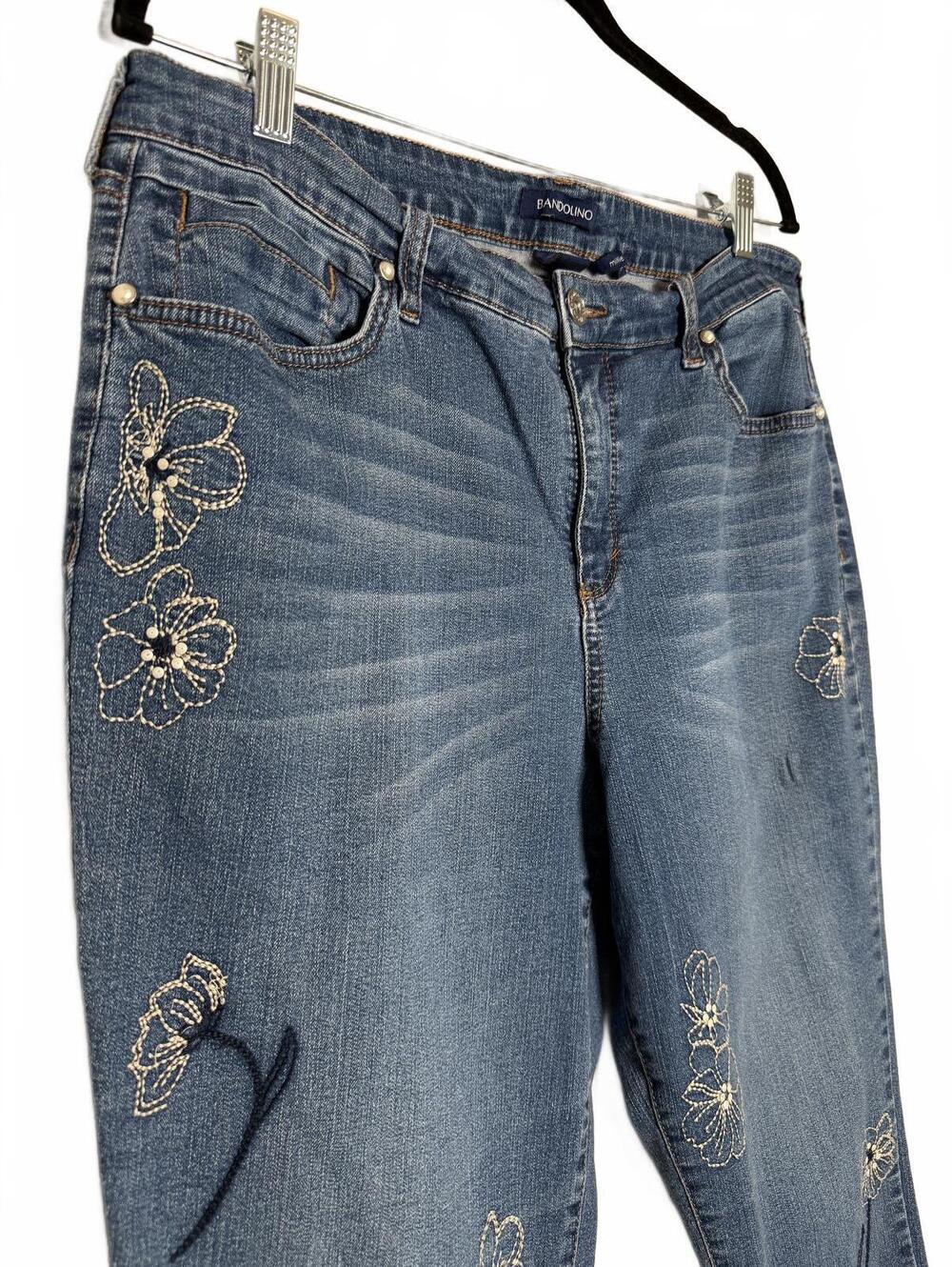 Vintage Y2K Bandolino Women's Size 16 Cropped Embroidered Floral Jeans